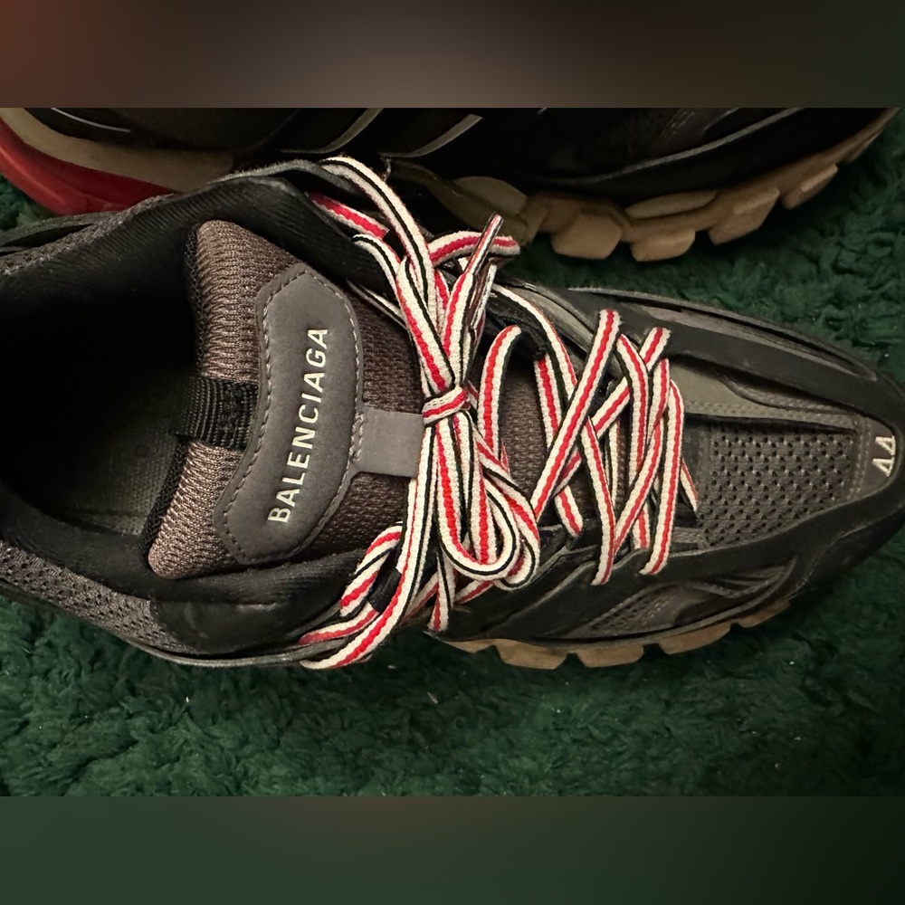 Balenciaga track runner size 11